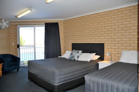 Kalbarri Seafront Villas - Stayed 11