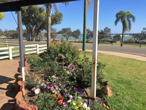Kalbarri Seafront Villas - Stayed 10
