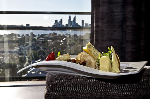 Metro Hotel Perth - Stayed 36