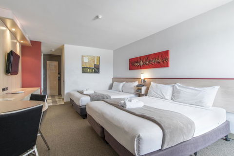Metro Hotel Perth - Stayed 22