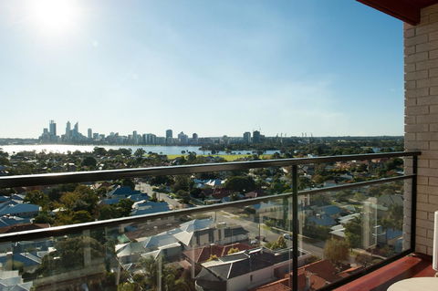 Metro Hotel Perth - Stayed 6