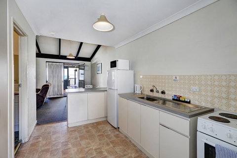 West Beach Lagoon 123 - Location & Views!!! - Stayed 5