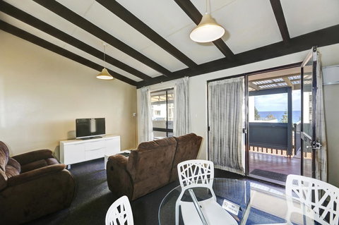 West Beach Lagoon 123 - Location & Views!!! - Stayed 11