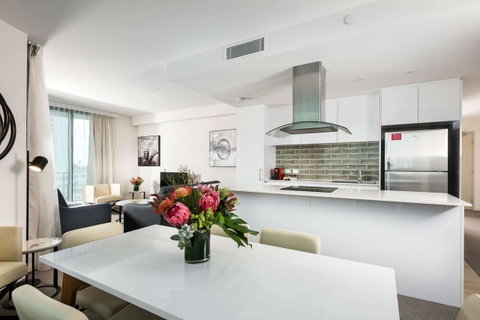 Ramada By Wyndham VetroBlu Scarborough Beach - Stayed 36