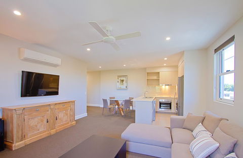 The Remington Muswellbrook - Stayed 25