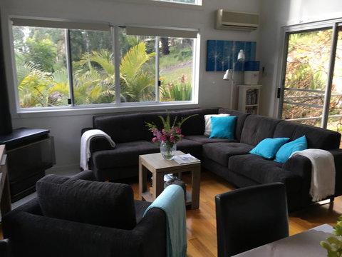 Nelson Bay Bed & Breakfast - Stays Accommodation 6