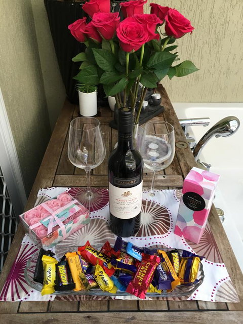 Nelson Bay Bed & Breakfast - Stays Accommodation 5