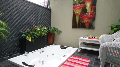 Nelson Bay Bed & Breakfast - Stays Accommodation 9