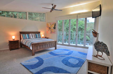 Crescent Head Spa Villa - Stays Accommodation 2