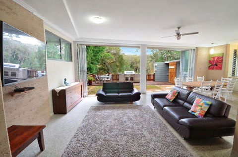 Crescent Head Spa Villa - Stays Accommodation 23