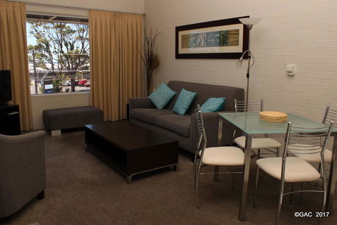 Mollymook Cove Apartments - Stayed 3