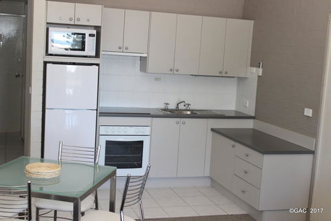 Mollymook Cove Apartments - Stayed 23