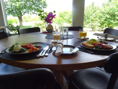 Romanz In The Valley (Luxury B&B) - Stayed 40