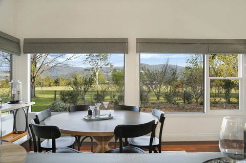 Romanz In The Valley (Luxury B&B) - Stayed 16