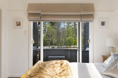 Romanz In The Valley (Luxury B&B) - Stayed 6