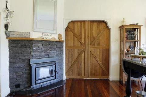 Romanz In The Valley (Luxury B&B) - Stayed 15