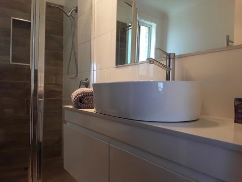 Narooma Golfers Lodge - Stayed 24