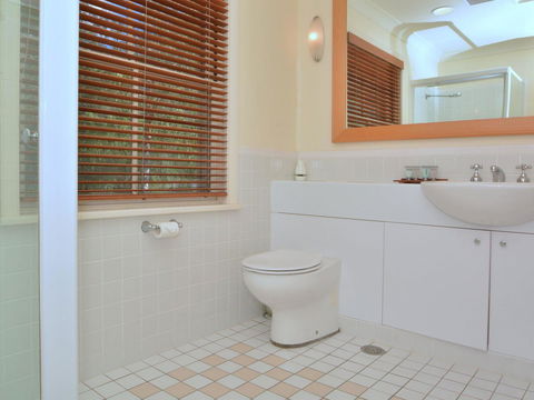 Villa 2br Prosecco Villa Located Within Cypress Lakes Resort - Stayed 15