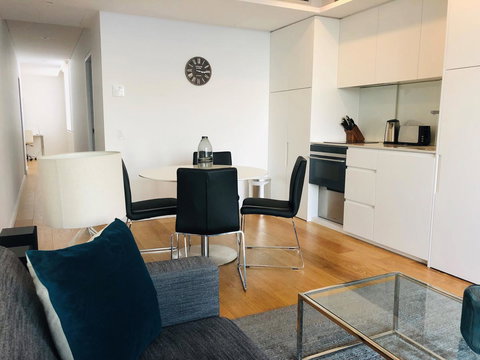 Wyndel Apartments Neutral Bay - Military - Stays Accommodation 4