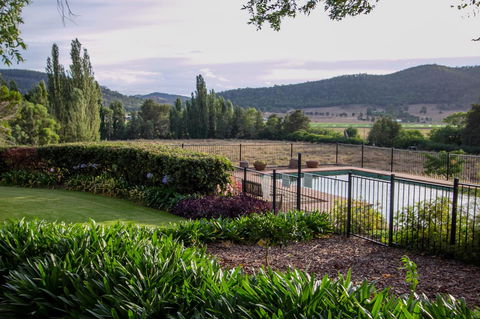 Stay In Mudgee The Grove, The Church, And Premium Private Homestead - Stayed 13