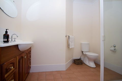 Stay In Mudgee The Grove, The Church, And Premium Private Homestead - Stayed 30