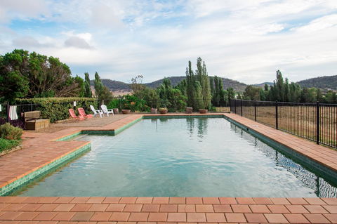 Stay In Mudgee The Grove, The Church, And Premium Private Homestead - Stayed 18