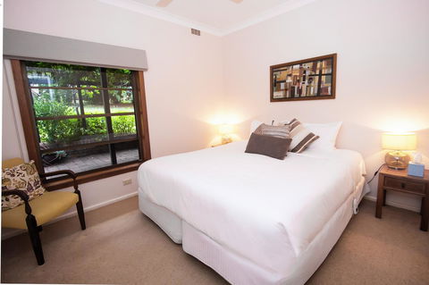 Stay In Mudgee The Grove, The Church, And Premium Private Homestead - Stayed 32