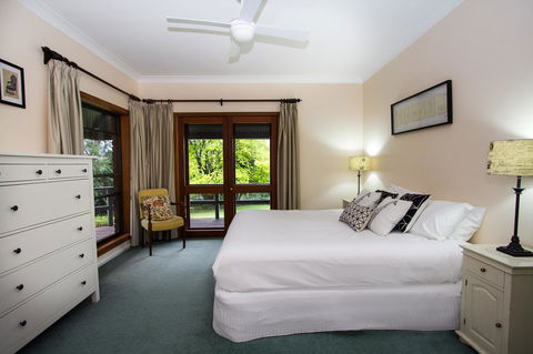 Stay In Mudgee The Grove, The Church, And Premium Private Homestead - Stayed 31