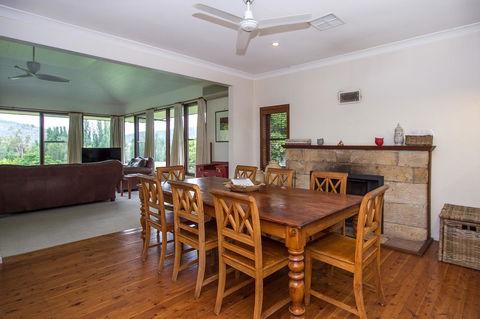 Stay In Mudgee The Grove, The Church, And Premium Private Homestead - Stayed 37