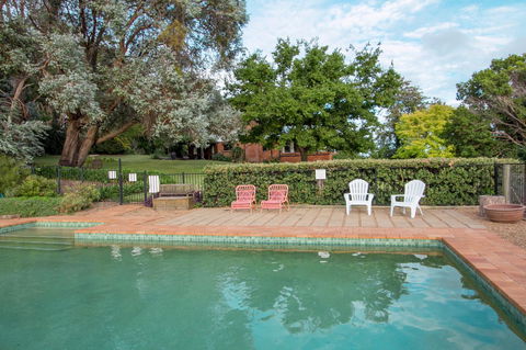 Stay In Mudgee The Grove, The Church, And Premium Private Homestead - Stayed 24