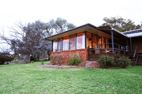 Stay In Mudgee The Grove, The Church, And Premium Private Homestead - Stayed 12