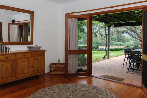 Stay In Mudgee The Grove, The Church, And Premium Private Homestead - Stayed 29