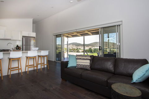 Stay In Mudgee The Grove, The Church, And Premium Private Homestead - Stayed 9