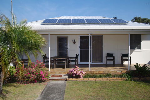 Fleur Cottage, 7 Willow Street - Stays Accommodation 4