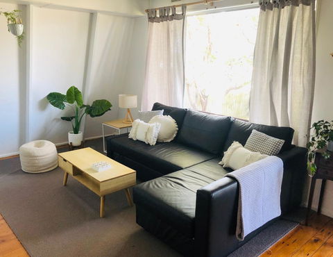 Little Blue Beach House - Stayed 8