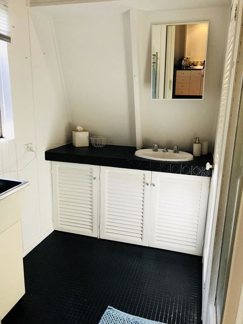 Little Blue Beach House - Stayed 13