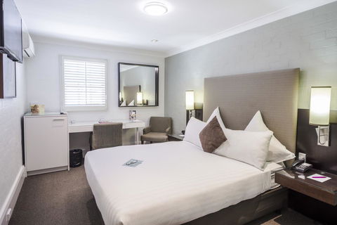 Crowne Plaza Hawkesbury Valley, An IHG Hotel - Stays Accommodation 24