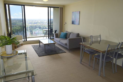 ACLiving Serviced Apartments - Stays Accommodation 3