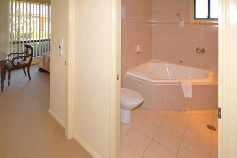 Potters Apartments - Stayed 12