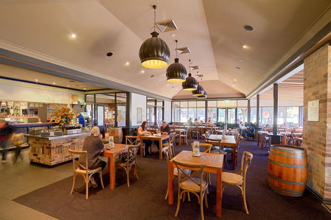 Potters Apartments - Stayed 35