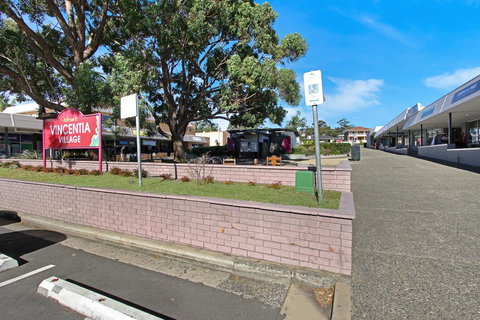 Huskisson Holiday Motel Cabins - Stayed 17