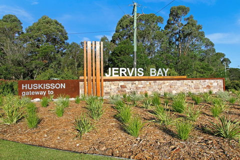 Huskisson Holiday Motel Cabins - Stayed 23