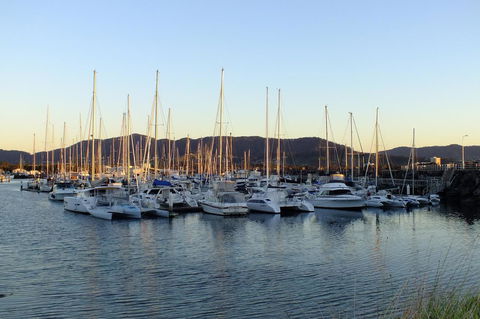 Pacific Marina Apartments - Stayed 21