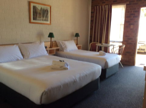 Bega Downs Motor Inn - Stayed 2