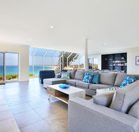 Neptune - Absolute Beachfront - Stayed