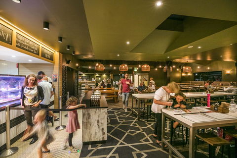 Nightcap At Caringbah Hotel - Stayed 5