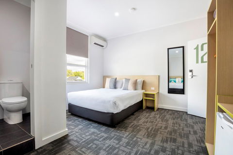 Nightcap At Caringbah Hotel - Stayed 31