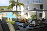 Book Tea Gardens Accommodation Vacations Stayed Stayed