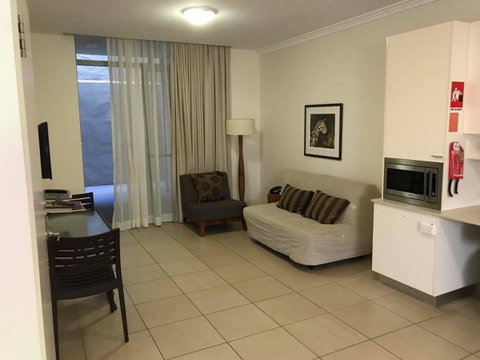 Byron Bay Hotel And Apartments - Stays Accommodation 21