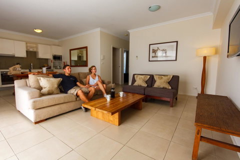 Byron Bay Hotel And Apartments - Stays Accommodation 1